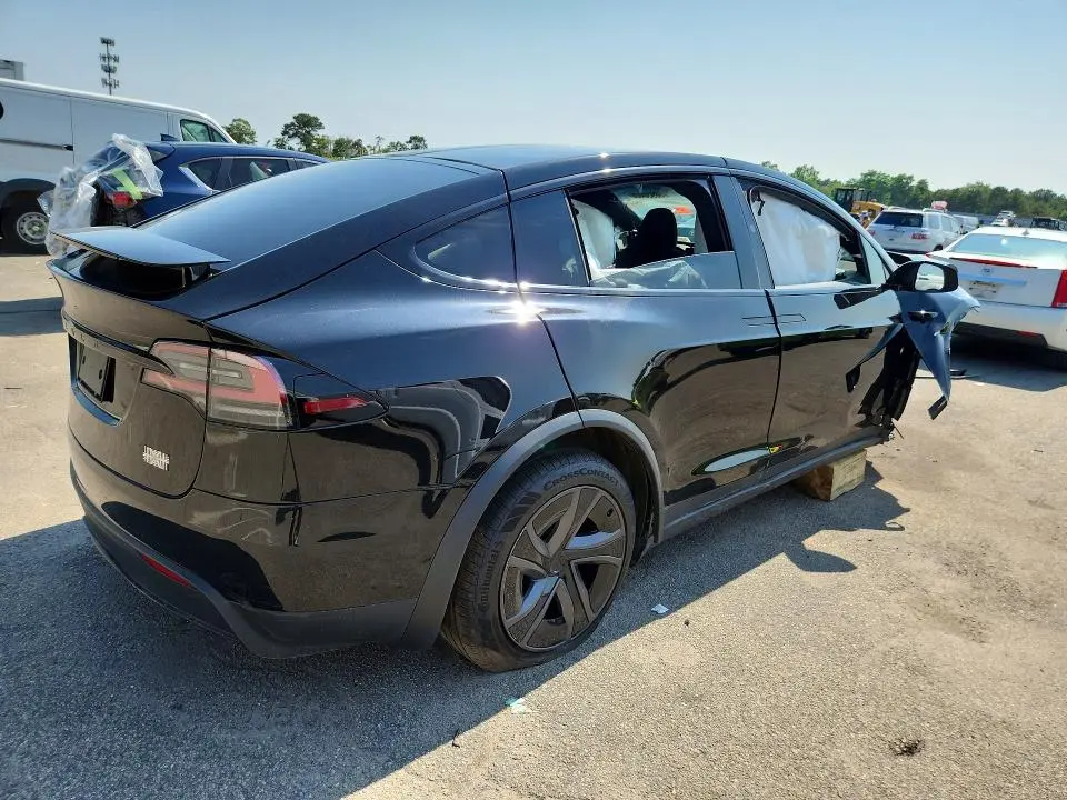 2026 TESLA MODEL X   