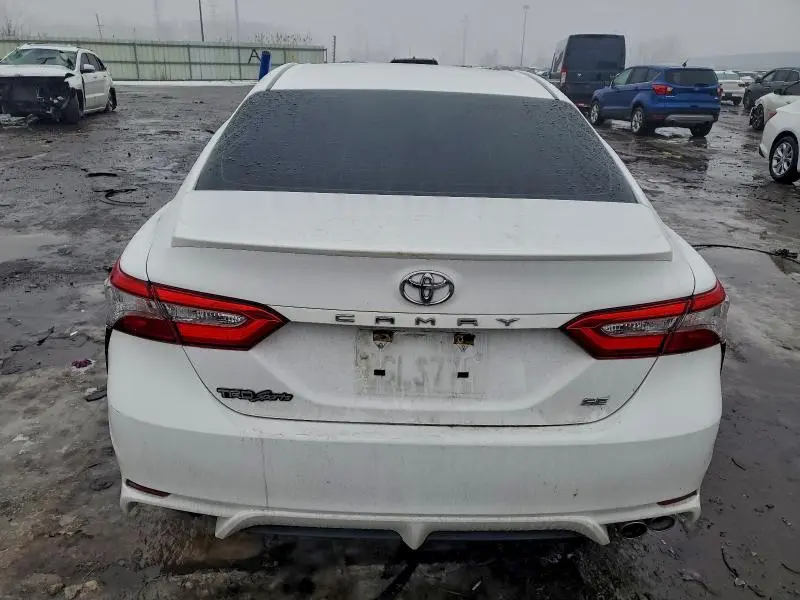 2018 TOYOTA CAMRY L  