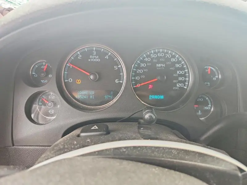 2011 CHEVROLET AVALANCHE LS  