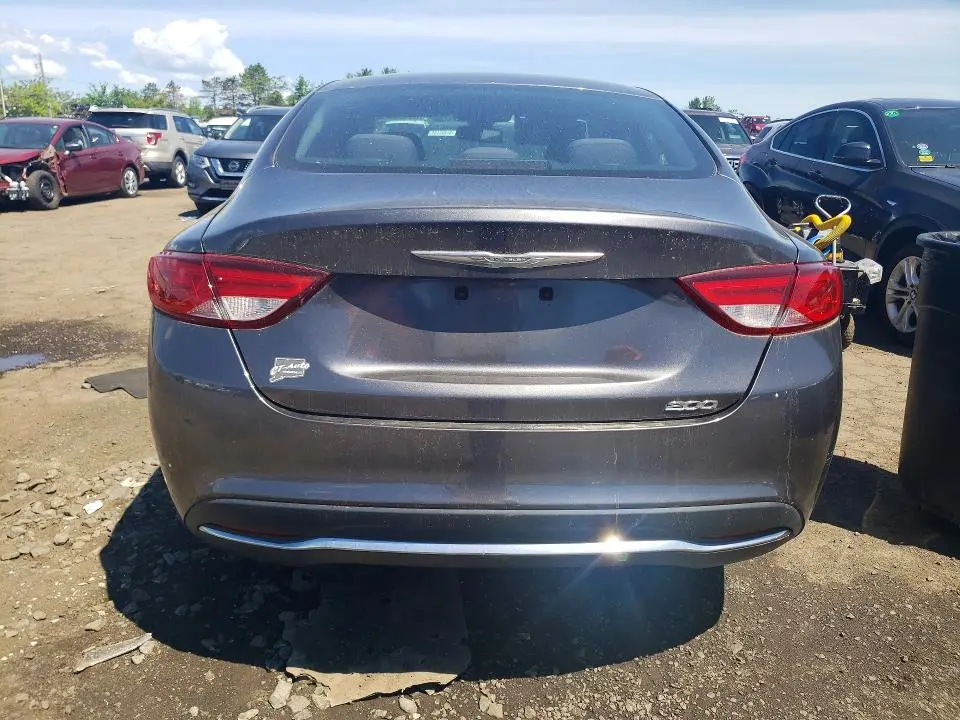 2015 CHRYSLER 200 LIMITED  