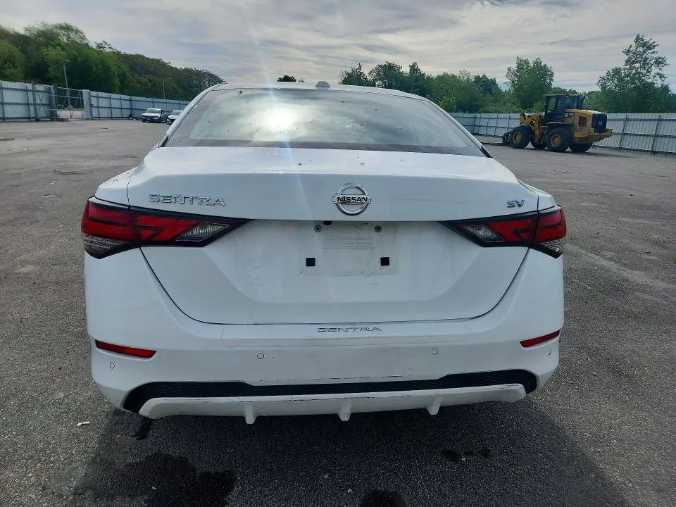 2020 NISSAN SENTRA SV  