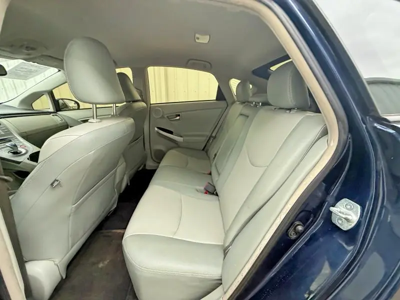 2015 TOYOTA PRIUS ONE  