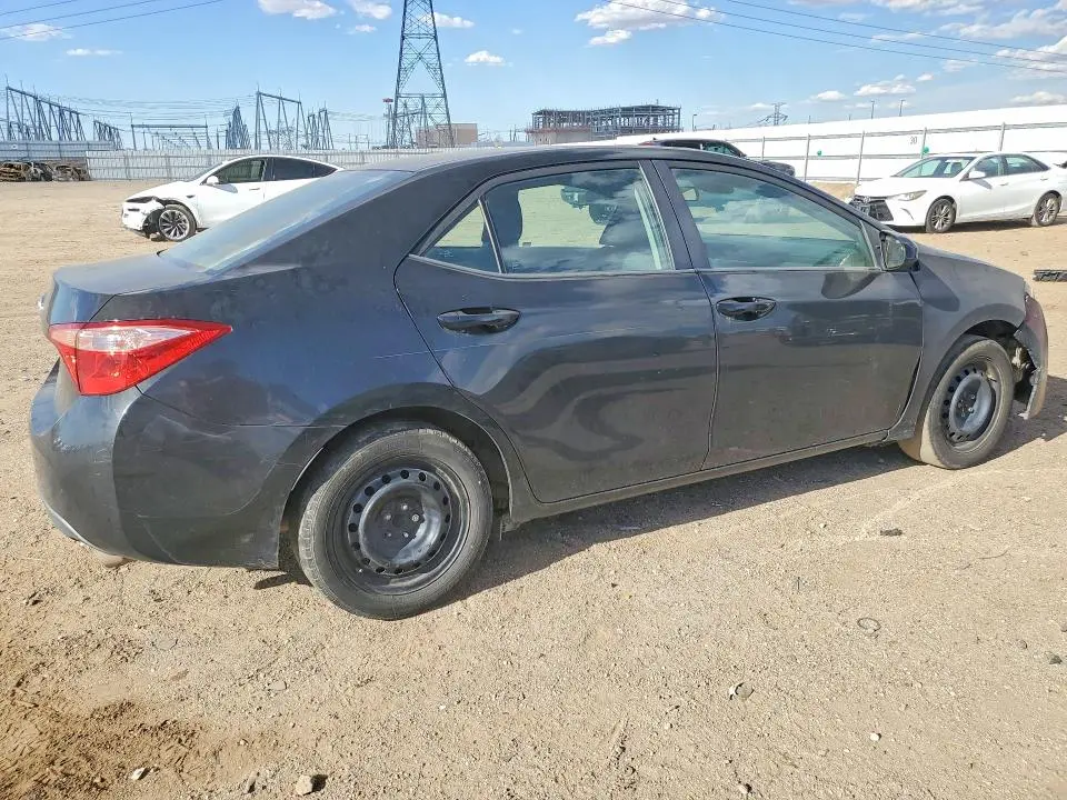 2018 TOYOTA COROLLA LE  