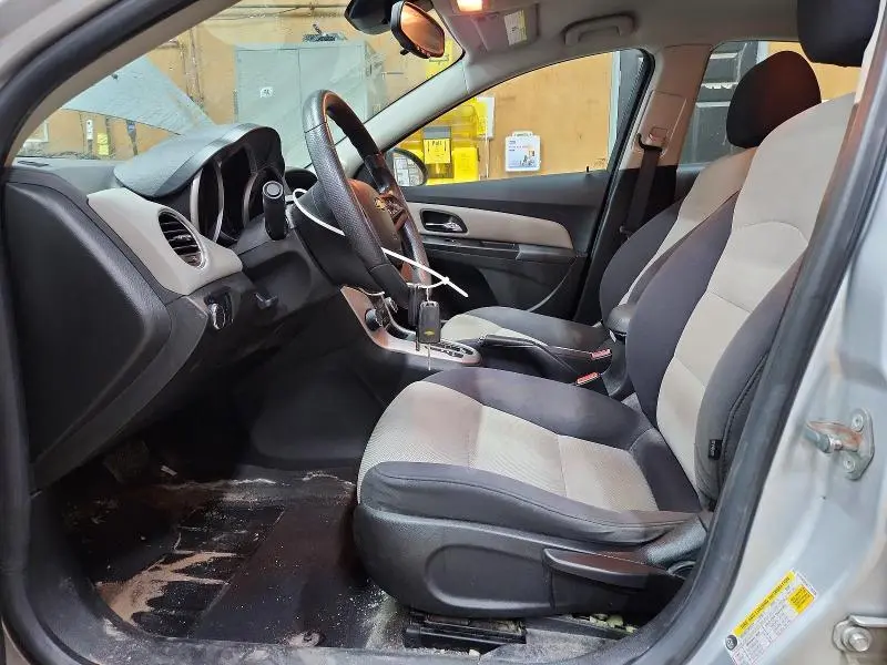 2013 CHEVROLET CRUZE LS  