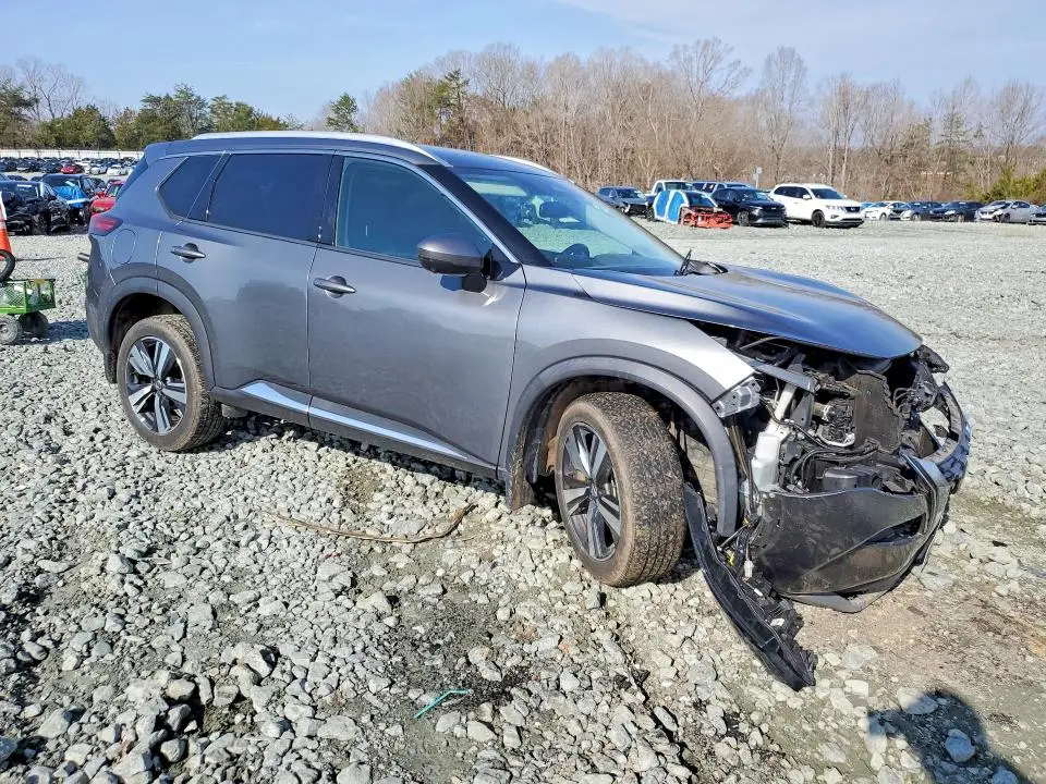 2021 NISSAN ROGUE SL  