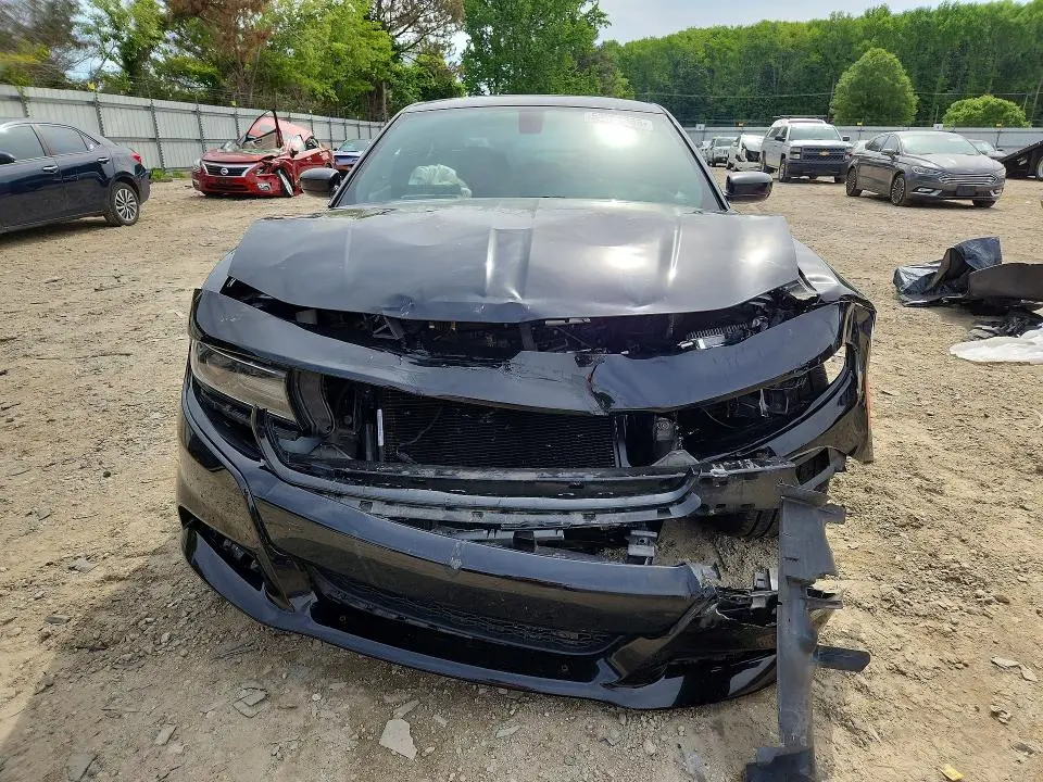 2019 DODGE CHARGER SXT  