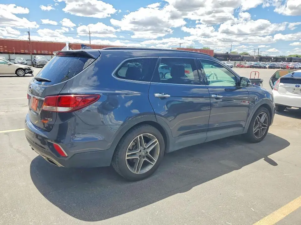 2017 HYUNDAI SANTA FE SE ULTIMATE  