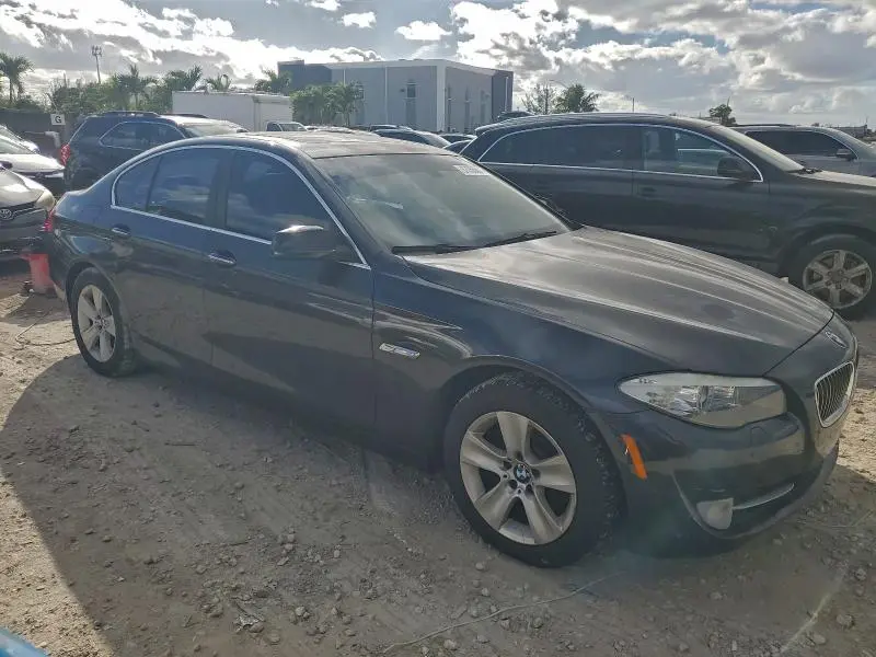 2013 BMW 528 I  