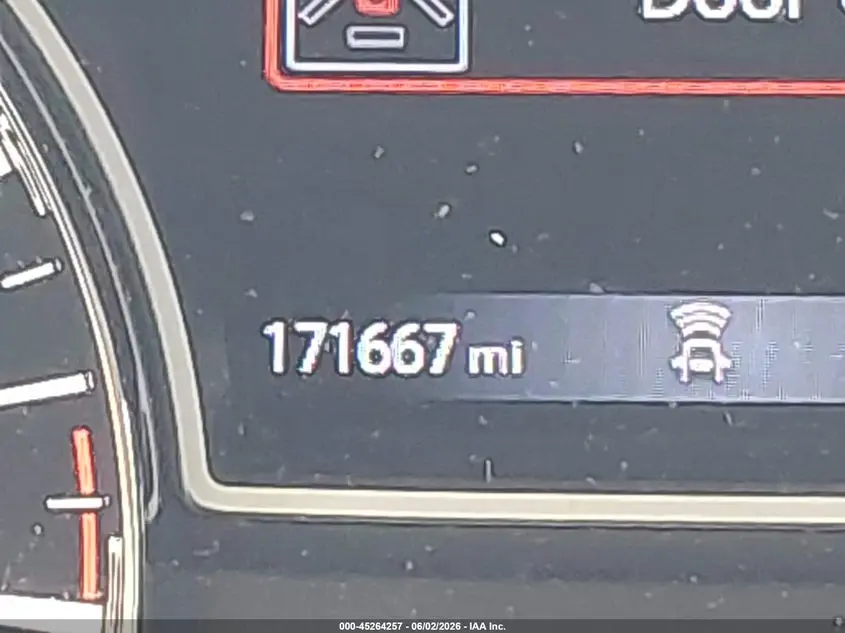2018 NISSAN PATHFINDER SV