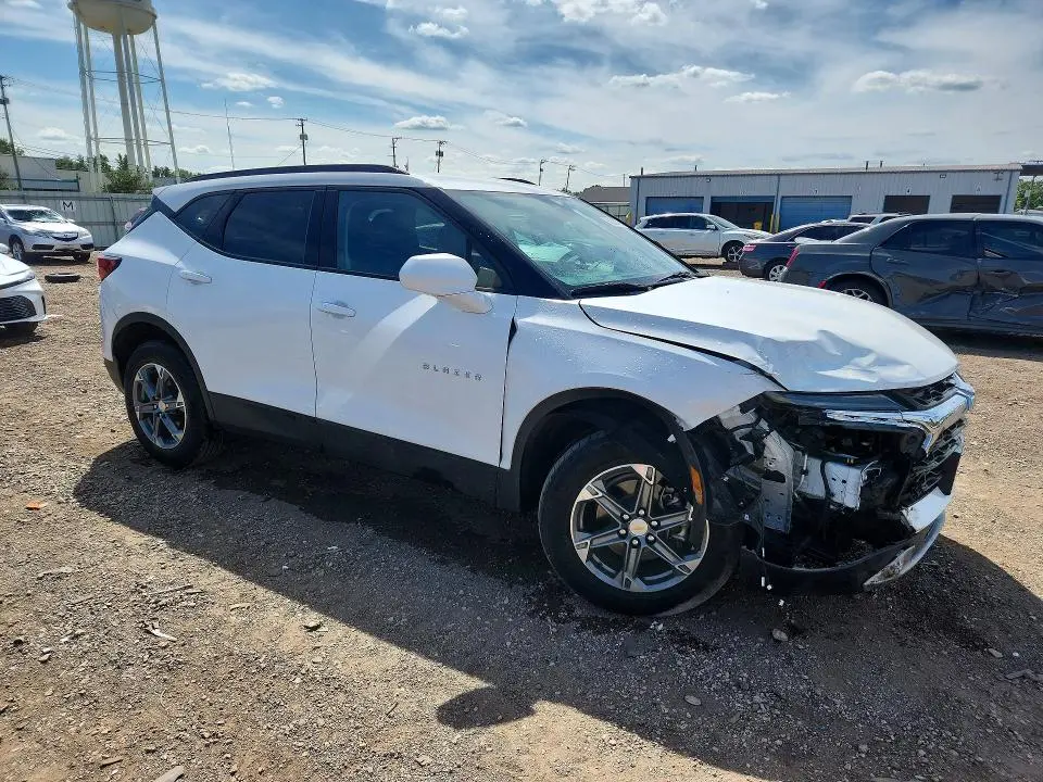 2024 CHEVROLET BLAZER 2LT  