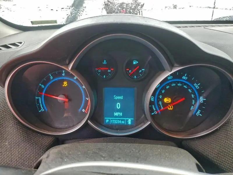 2012 CHEVROLET CRUZE LT  