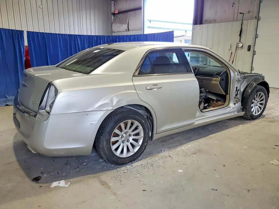 2012 CHRYSLER 300   