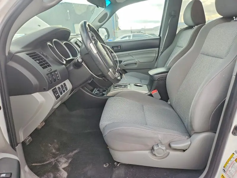 2015 TOYOTA TACOMA V6  