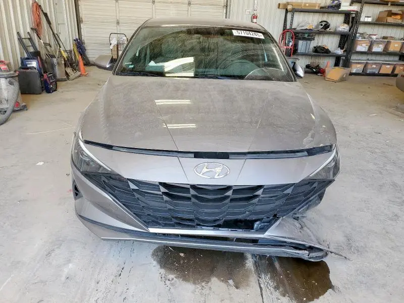 2022 HYUNDAI ELANTRA BLUE