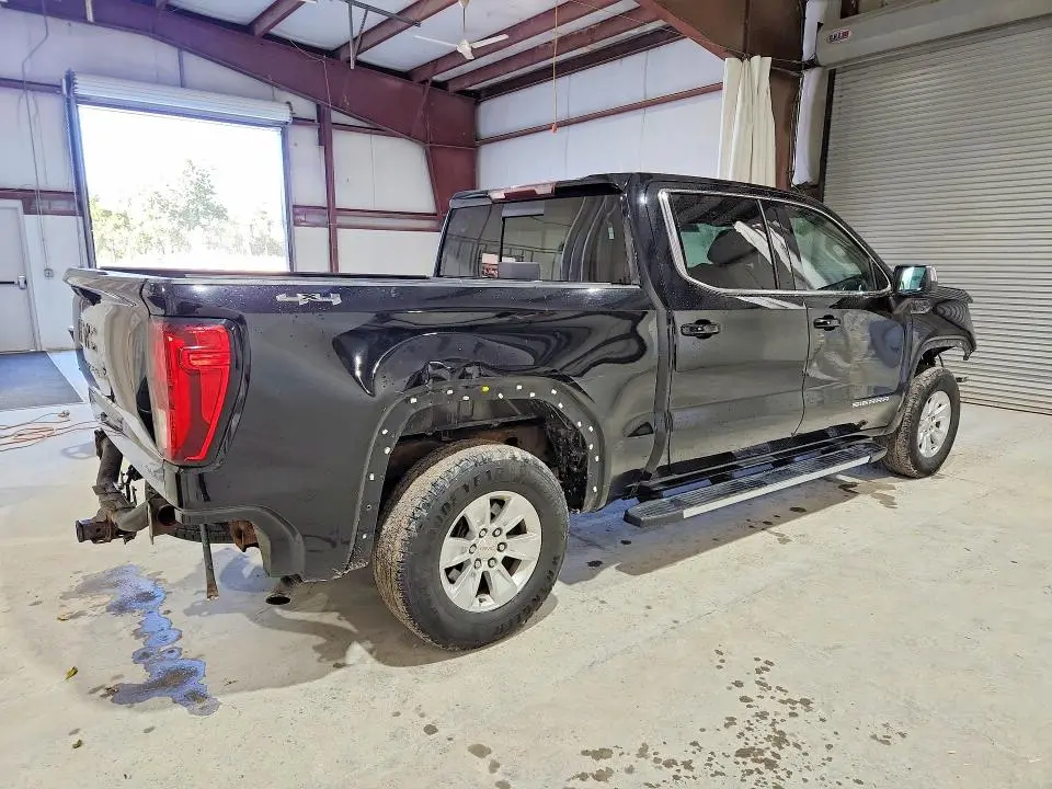2019 GMC SIERRA K1500 SLE  