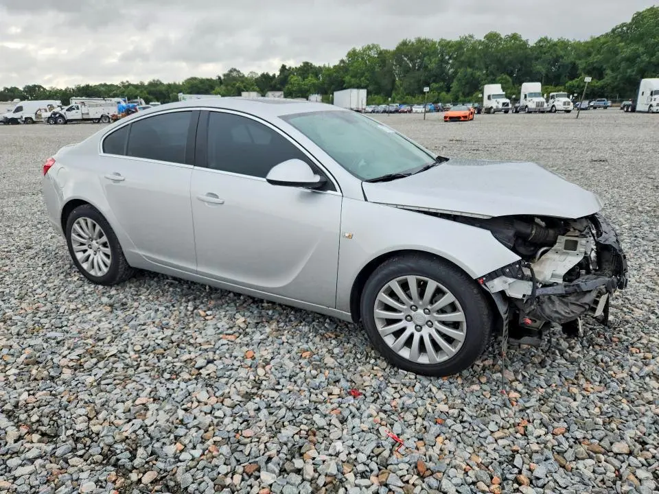 2011 BUICK REGAL CXL  