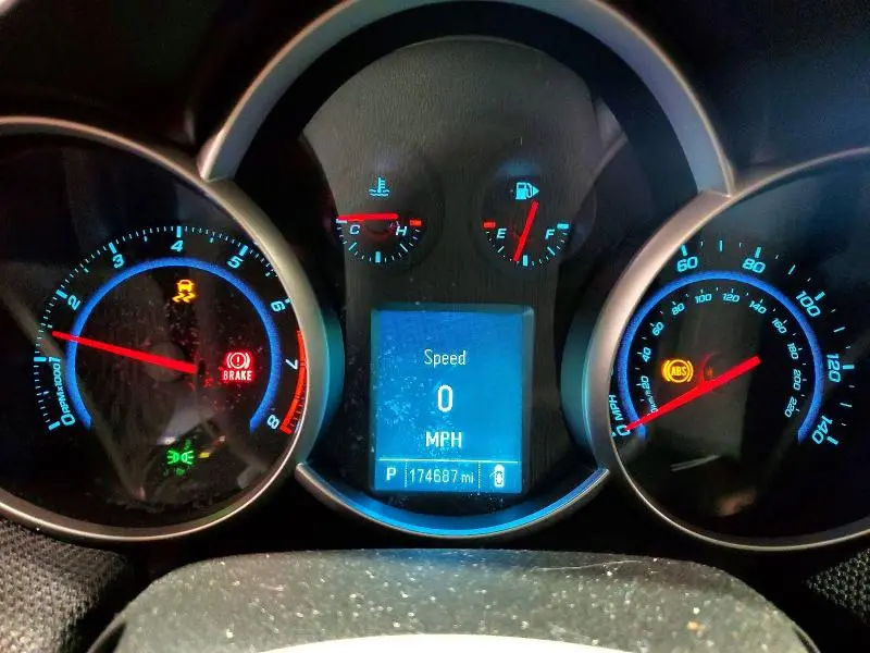 2012 CHEVROLET CRUZE LT  