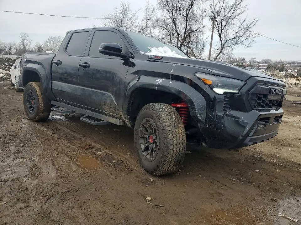 2025 TOYOTA TACOMA DOUBLE CAB  