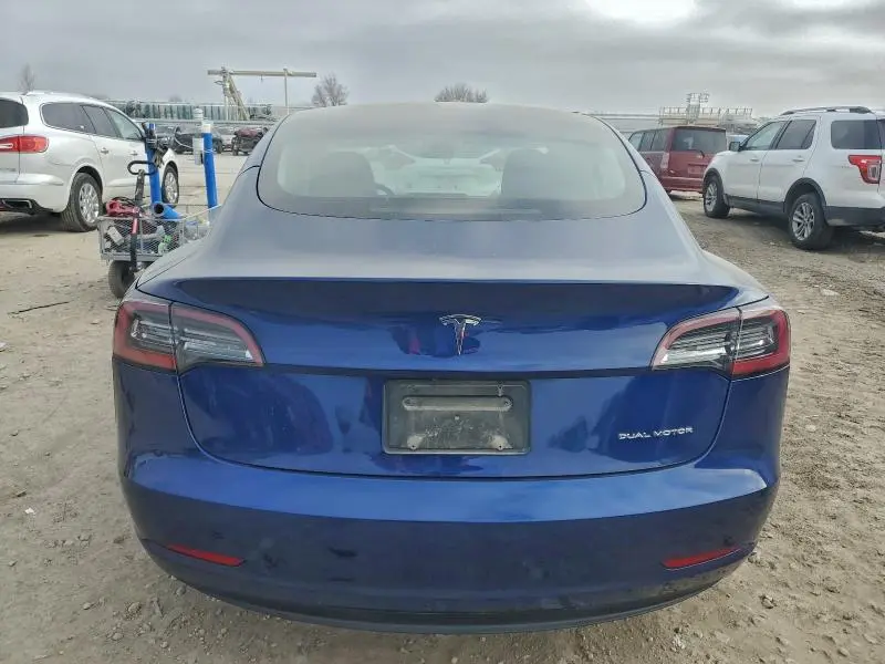 2021 TESLA MODEL 3   