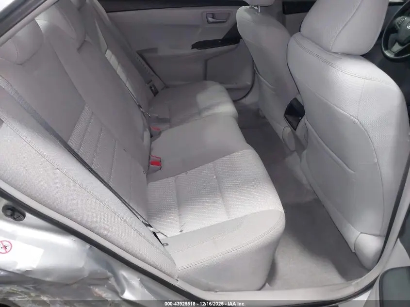 2016 TOYOTA CAMRY HYBRID LE