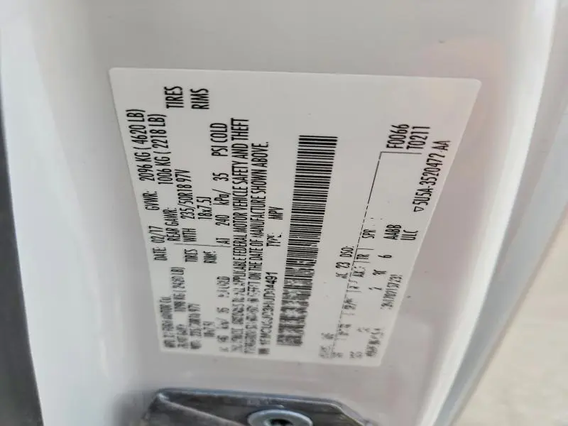 2017 FORD ESCAPE TITANIUM  