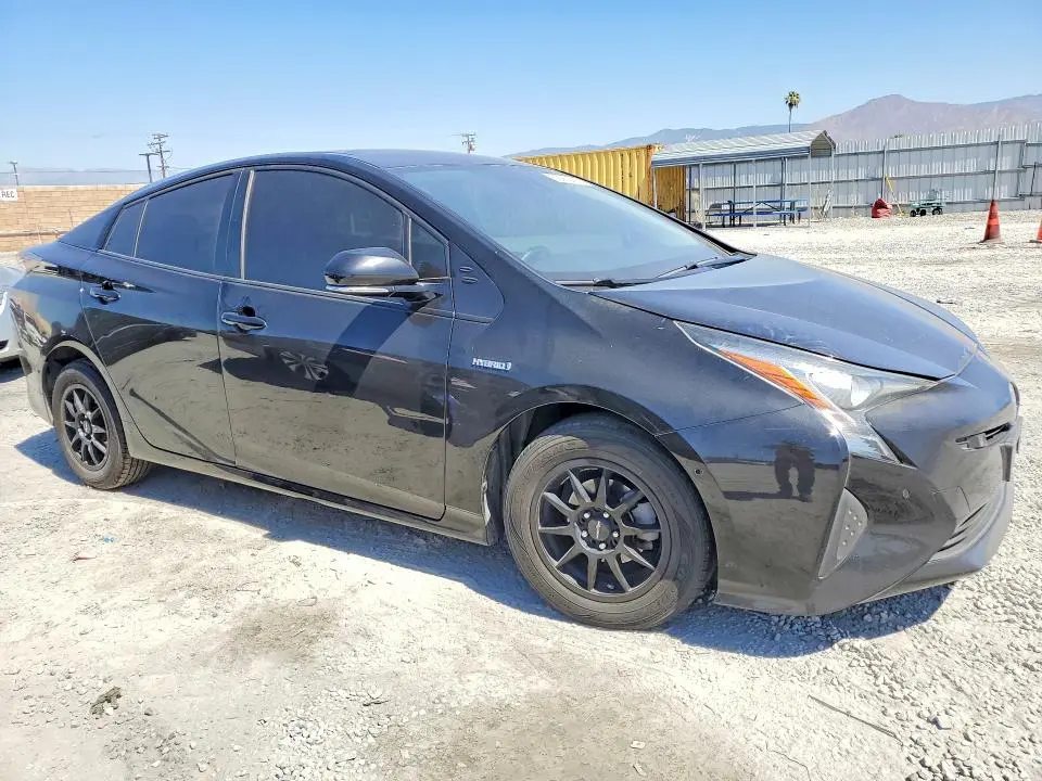 2018 TOYOTA PRIUS THREE  