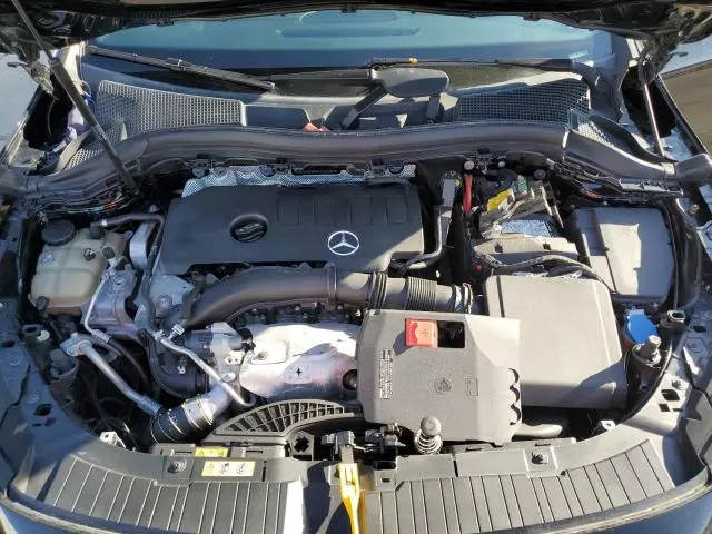 2021 MERCEDES-BENZ GLA 250  