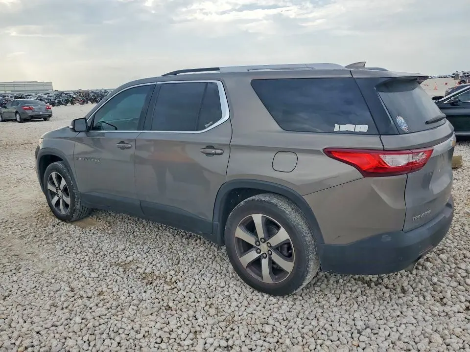 2018 CHEVROLET TRAVERSE LT  