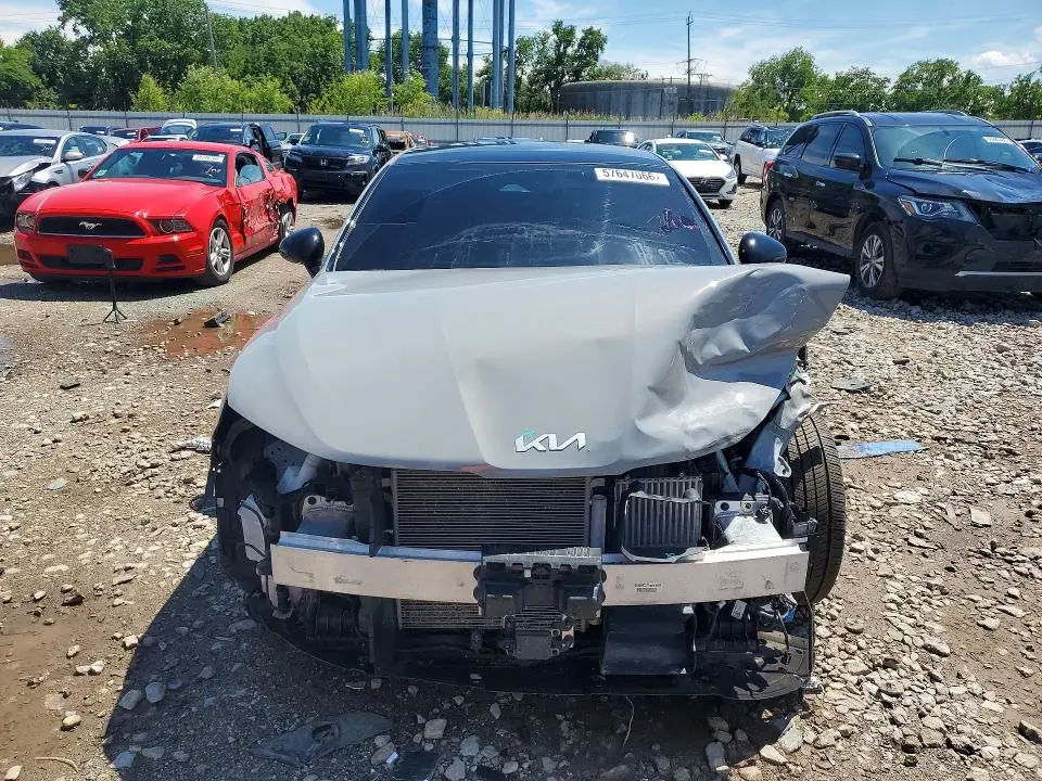 2022 KIA K5 GT LINE  