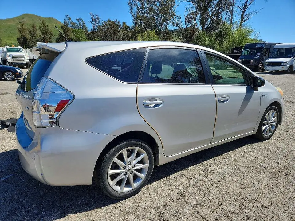 2013 TOYOTA PRIUS V FIVE  