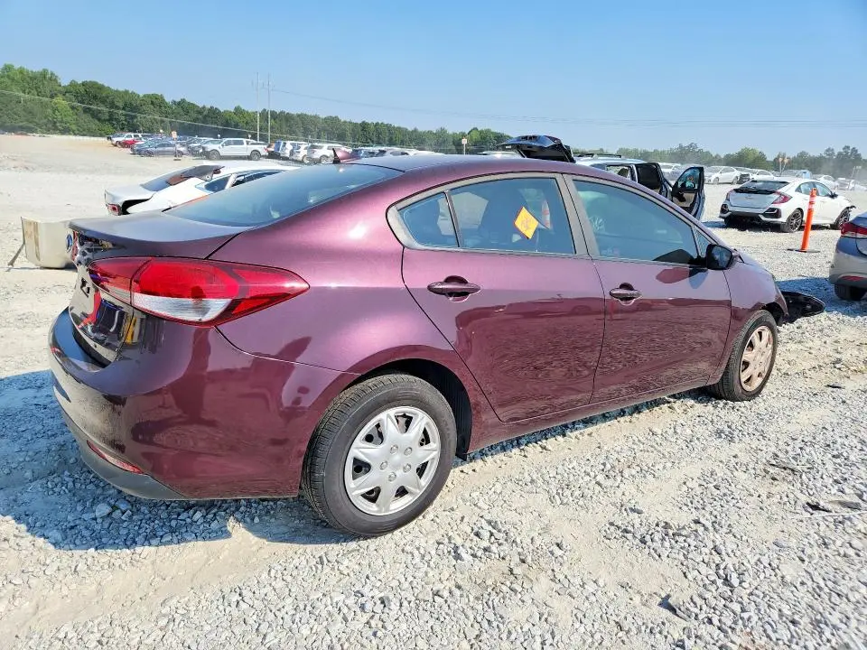 2017 KIA FORTE LX  