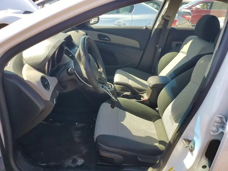 2011 CHEVROLET CRUZE LS  