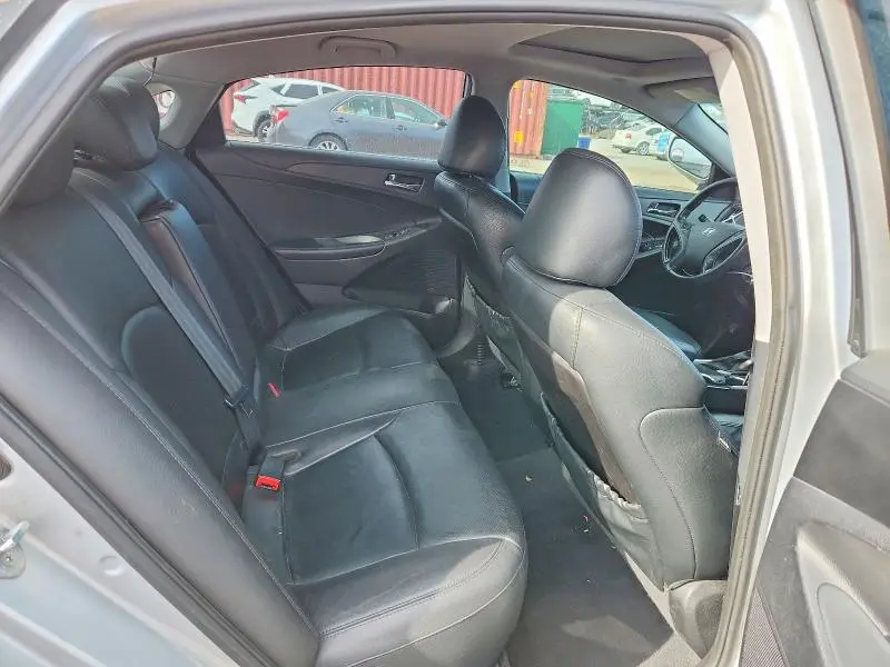 2013 HYUNDAI SONATA SE  