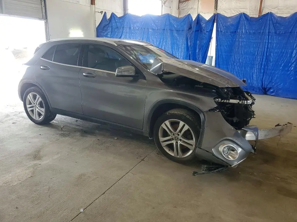 2018 MERCEDES-BENZ GLA 250 4MATIC  