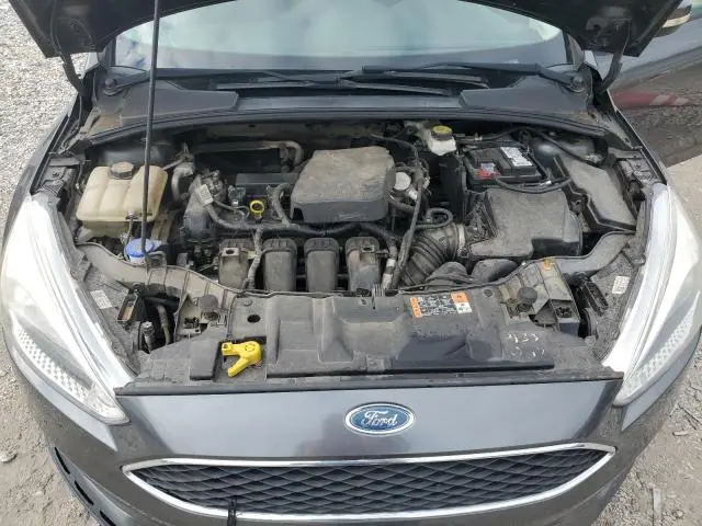 2017 FORD FOCUS SE  