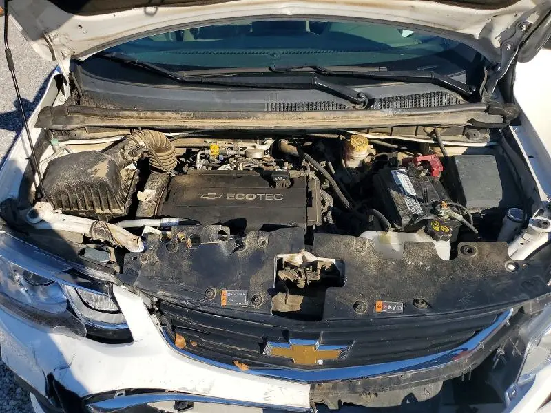 2017 CHEVROLET SONIC LT  