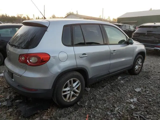 2011 VOLKSWAGEN TIGUAN S