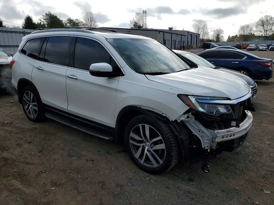 2018 HONDA PILOT ELITE  