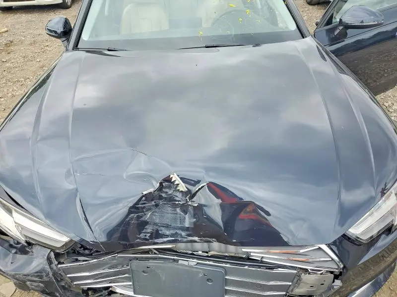 2017 AUDI A4   