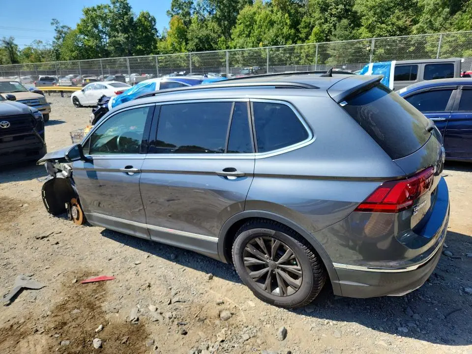 2018 VOLKSWAGEN TIGUAN SE  