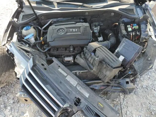 2015 VOLKSWAGEN PASSAT SE  