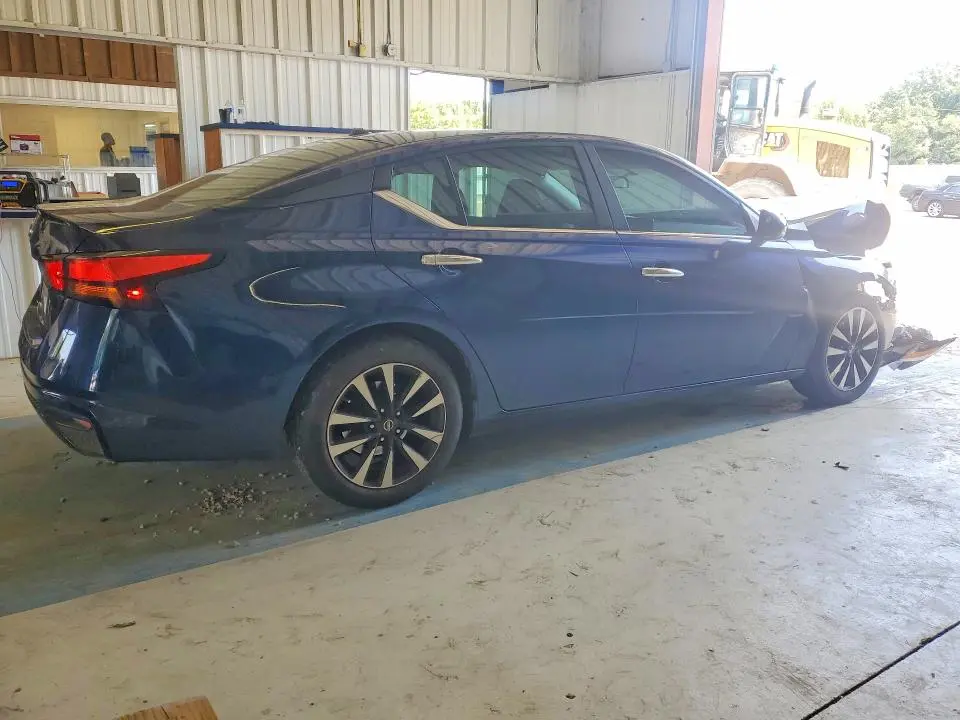 2019 NISSAN ALTIMA S  