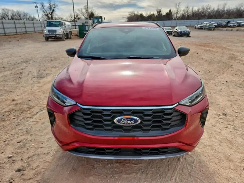 2024 FORD ESCAPE ST LINE  