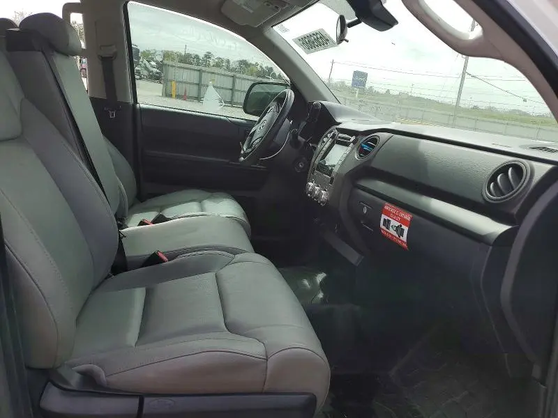 2019 TOYOTA TUNDRA SR  