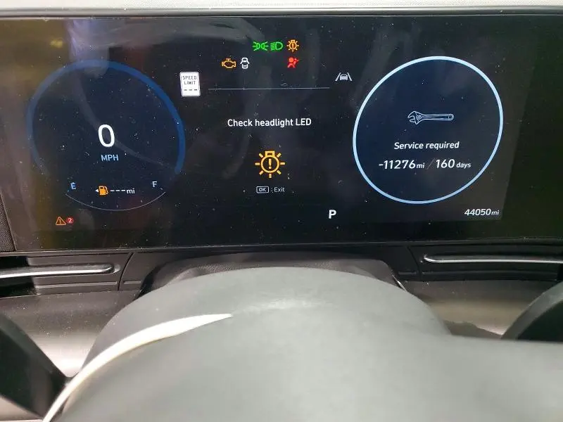 2024 HYUNDAI KONA SEL  