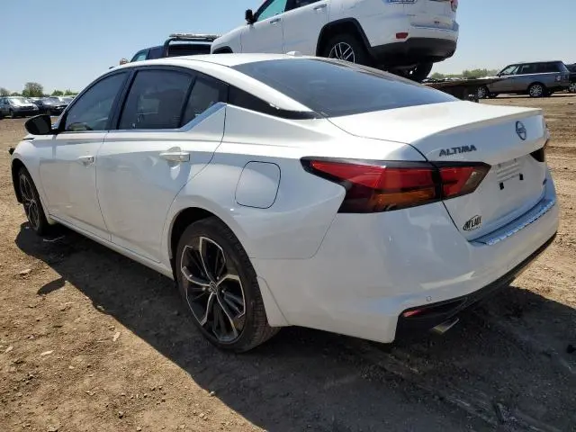 2023 NISSAN ALTIMA SR  
