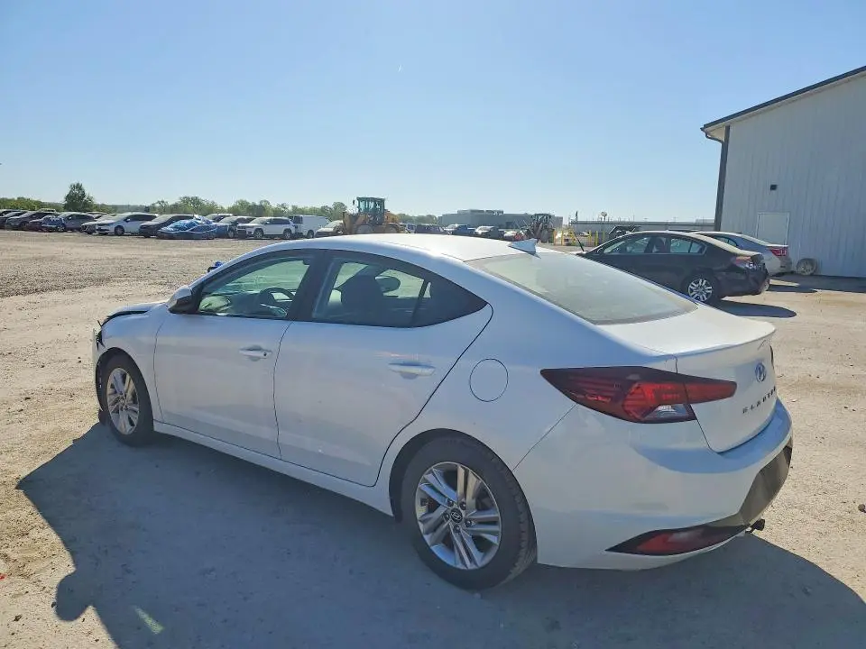2019 HYUNDAI ELANTRA SEL  