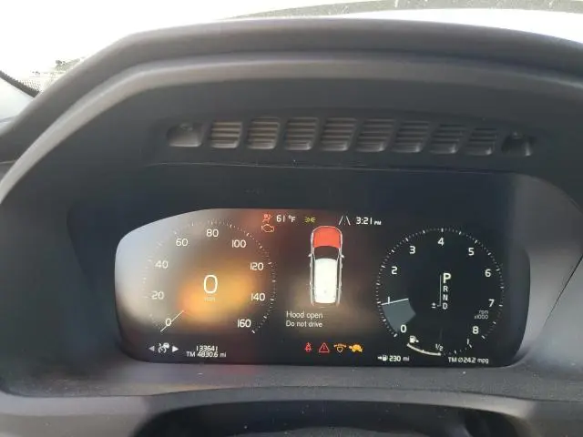 2019 VOLVO XC90 T6 MOMENTUM  