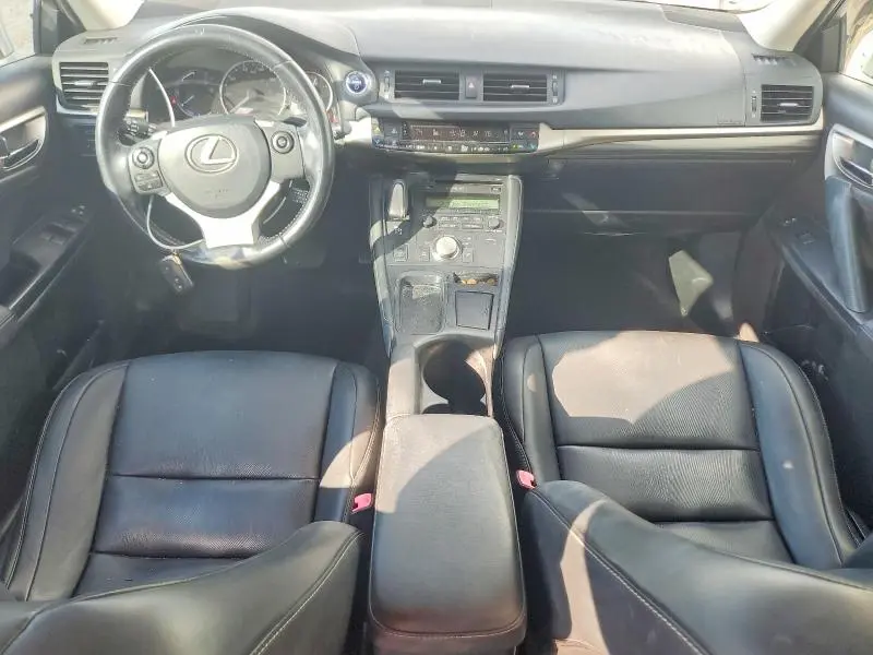 2015 LEXUS CT 200  