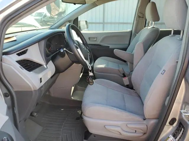 2015 TOYOTA SIENNA   